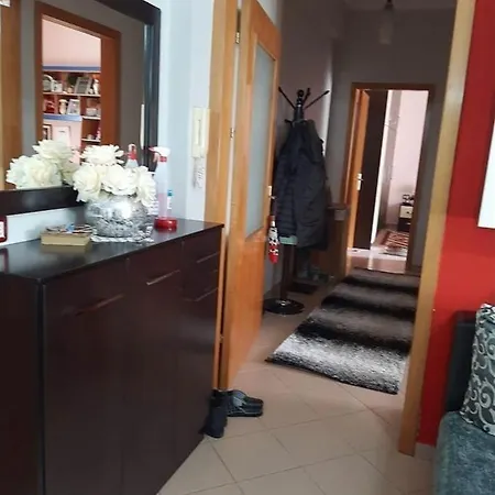 Irdri's Apartament 베라트